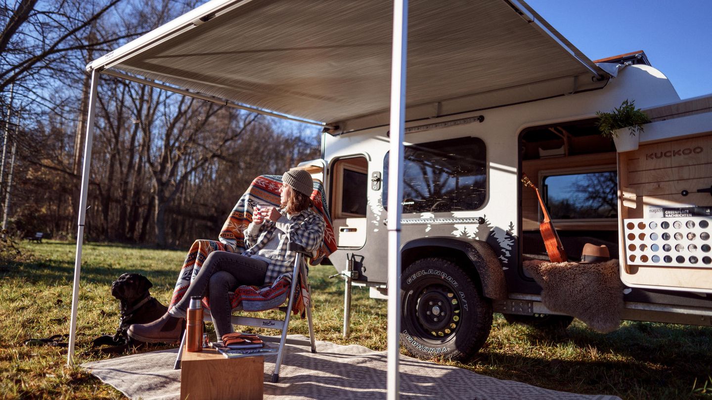 camp trailer
